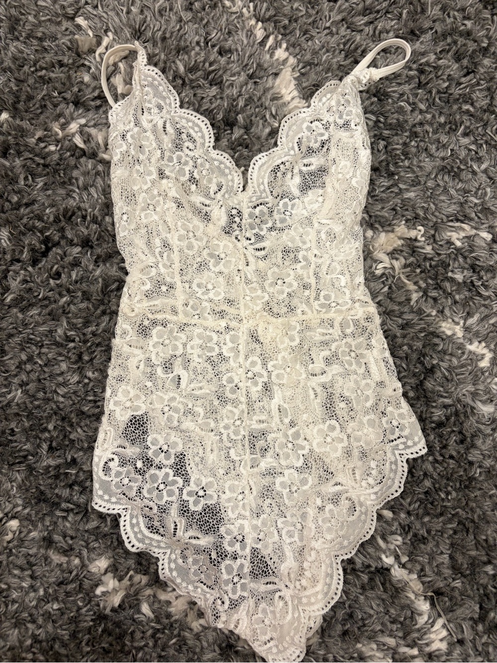 Lace Floral Bodysuit - White